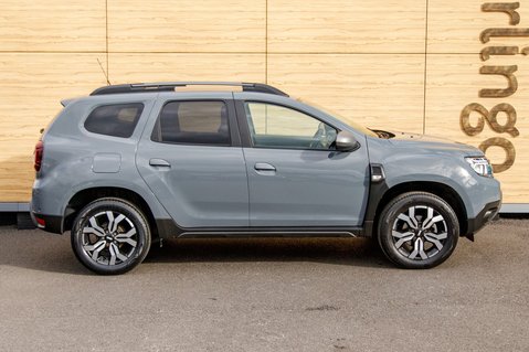 Dacia Duster JOURNEY TCE 8