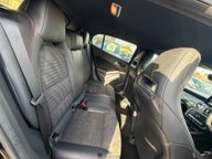 Mercedes-Benz GLA GLA 200 AMG LINE 15
