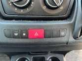 Peugeot Boxer MWB L2H2 Medium Roof 350 Air Con Nav EURO 6 NO VAT 28