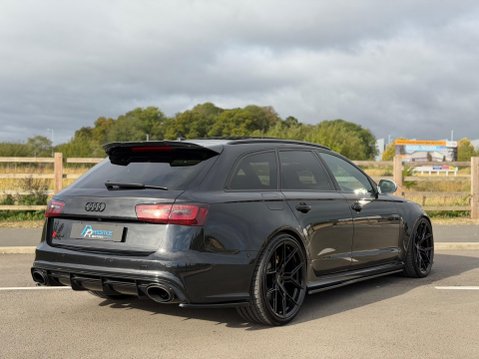 Audi RS6 4.0 TFSI V8 Tiptronic quattro Euro 5 (s/s) 5dr 5