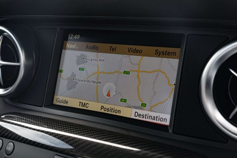 Mercedes-Benz SLS AMG 18