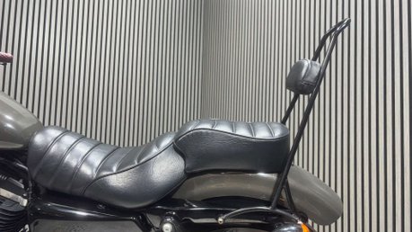 Harley-Davidson Sportster 883 XL883N IRON 2019 ONLY 5K STAGE 1 CUSTOM CRUISER BIKE 31