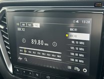 Isuzu D-Max V-Cross | AUTO | 1.9LT | AC | Sensors | Camera | Tow Bar| 32