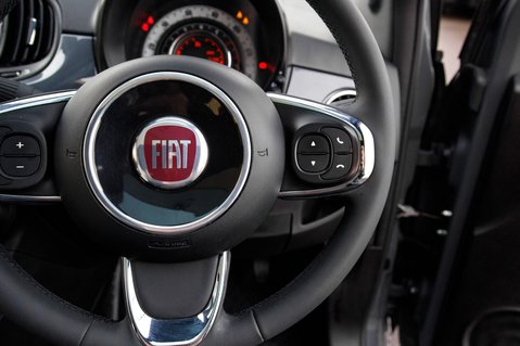 Fiat 500 DOLCEVITA MHEV 20