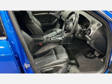 Audi S3 2.0 S3 Sportback TFSI Quattro Semi-Auto 4WD 5dr 11