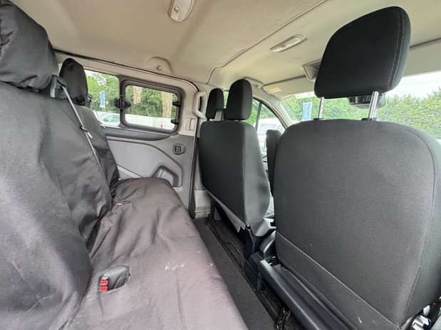 Ford Transit Custom Crew Cab LWB L2H1 Low Roof Limited 320 Air Con Sensors EURO 6 17