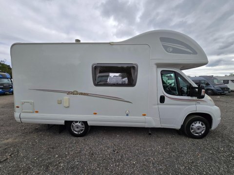 Swift Suntor 590RS Motorhome 7