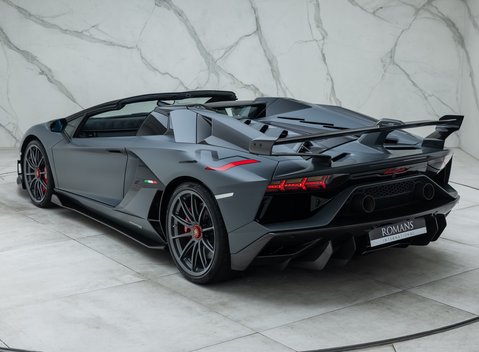 Lamborghini Aventador SVJ LP 770-4 ROADSTER 15
