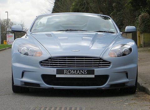 Aston Martin DBS Volante 3