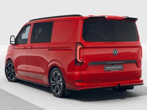Volkswagen Transporter Sportline 2.0L TDI T32 AUTO COMBI 3