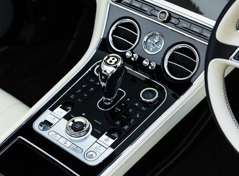 Bentley Continental GT W12 Convertible 19