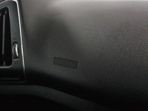 Ford B-Max 1.6 B-Max Zetec Auto 5dr 81