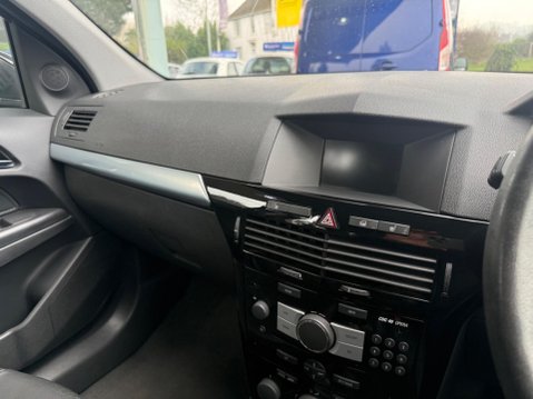 Vauxhall Astra 1.9 CDTi 16v Elite 5dr 20