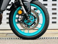 Yamaha MT-09 MT-09 (MTN890) 24 8