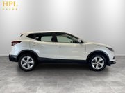 Nissan Qashqai 1.3 DIG-T Acenta Premium SUV 5dr Petrol Manual Euro 6 (s/s) (160 ps) 8