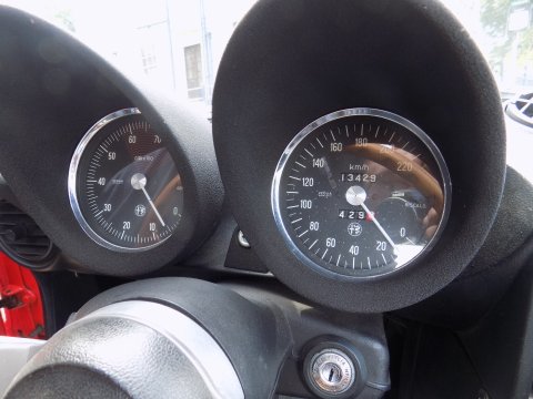 Alfa Romeo Spider 2000 Spider Veloce - LHD 26