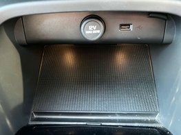 Volvo XC40 1.5 XC40 Inscription Pro T3 Auto 5dr 48