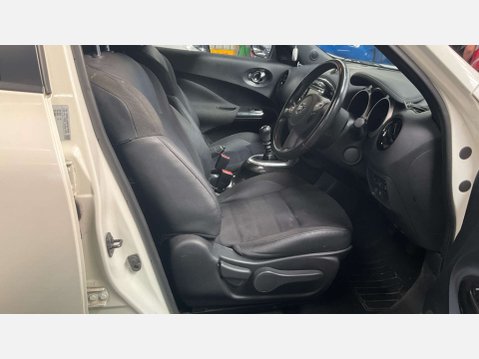 Nissan Juke 1.2 DIG-T N-Connecta SUV 5dr Petrol Manual Euro 6 (s/s) (115 ps) 10