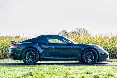 Porsche 911 991.2 TURBO 4