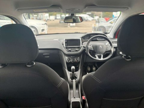 Peugeot 208 1.2 208 Allure 5dr 8
