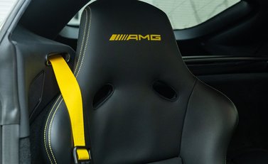 Mercedes-Benz AMG GT R 15