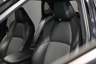 Toyota Rav4 2.5 RAV4 Black Edition HEV CVT 4WD 5dr 14