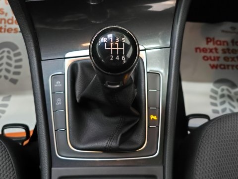 Volkswagen Golf 1.4 TSI SE Nav Euro 6 (s/s) 5dr 25