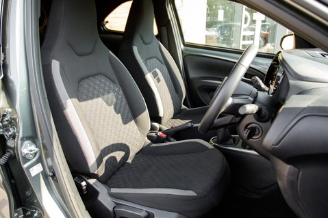 Toyota Aygo X VVT-I EDGE 28