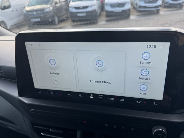 Ford Transit Custom AUTO LWB [SOLD KH] L2H1 Limited 300 Air Con Alloys Camera Sensors EURO 6 24