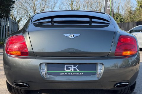 Bentley Continental GT - CYPRESS GREEN - 15 SERVICES RECORDED  24