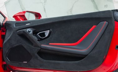 Lamborghini Huracan TECNICA 23