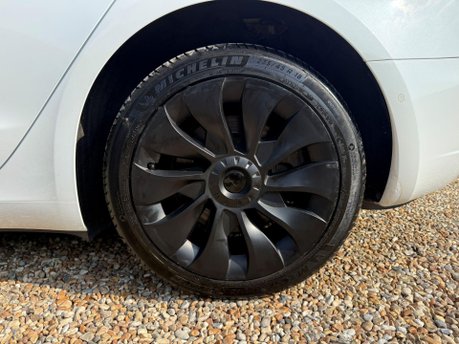 Tesla Model 3 Standard Range Plus Auto RWD 4dr 12