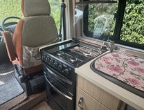 Auto-Sleepers Warwick Duo 2 Berth|2 Belt|Rear Lounge|Shower|Toilet|Vanlux 11