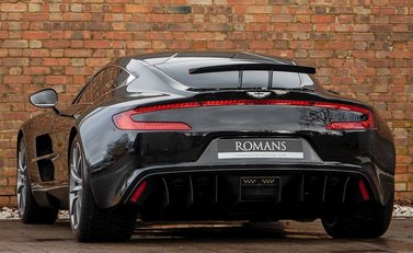Aston Martin One77 3