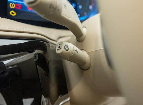 Mercedes-Benz S Class S650 MAYBACH 31