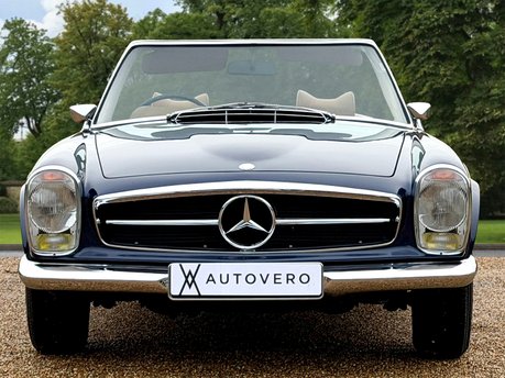 Mercedes-Benz SL Series 280 SL 2