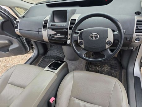 Toyota Prius 1.5 T3 CVT 5dr 15