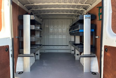 Citroen Relay 33 L1H1 X 120 ps BlueHdi Panel Van - Racking & Invertor 14