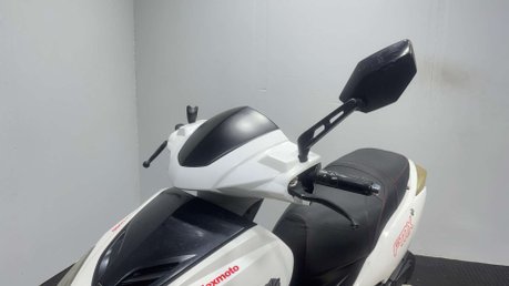 Lexmoto FMX 2016 SPARES OR REPAIR 125CC PROJECT BIKE SCOOTER 21