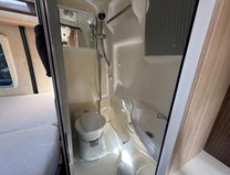 Auto-Sleepers Kingham 2 Berth|2 Belts|French Bed|Shower|Toilet|Wifi Capability|Vanlux 18