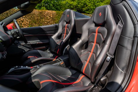 Ferrari 488 Spider 9