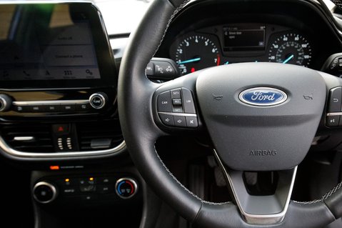 Ford Fiesta ZETEC 18