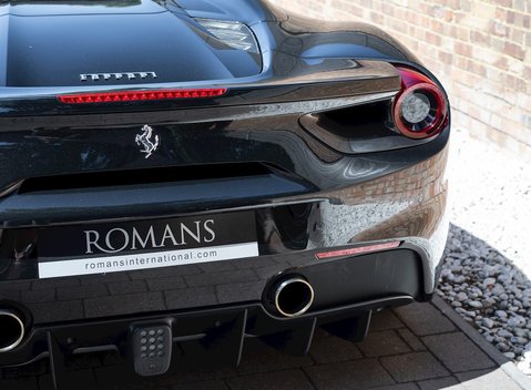 Ferrari 488 Spider 23