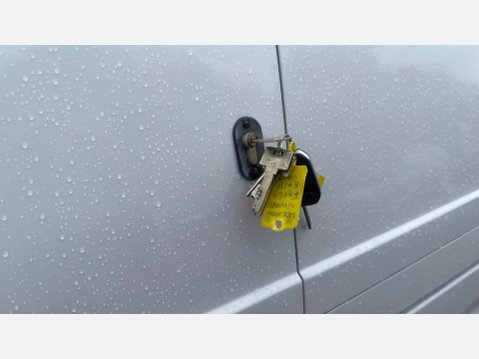 Vauxhall Vivaro 2.0 Turbo D 3100 Edition L2 H1 Euro 6 (s/s) 5dr 24