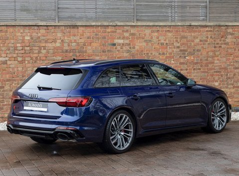 Audi RS4 Avant Vorsprung 7