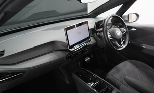 Volkswagen ID.3 PRO S MATCH 77kWh Range 350miles! 5 Seats iQLights Adaptive Cruise Rev Cam 22