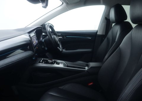 MG MG5 61.1kWh Trophy Long Range Estate 5dr Electric Auto (156 ps) 42