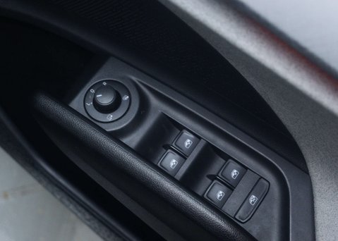 Skoda Enyaq Enyaq iV 60 Nav Lounge 5dr 38