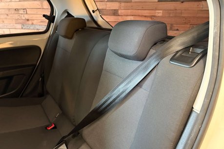 Volkswagen Up 1.0 High up! Hatchback 5dr Petrol ASG Euro 6 (75 ps) 75