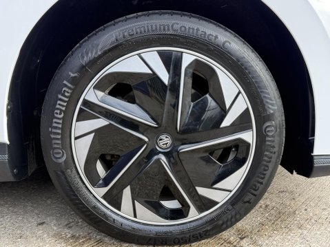 MG MG4 64kWh SE Long Range Hatchback 5dr Electric Auto (203 ps) 14